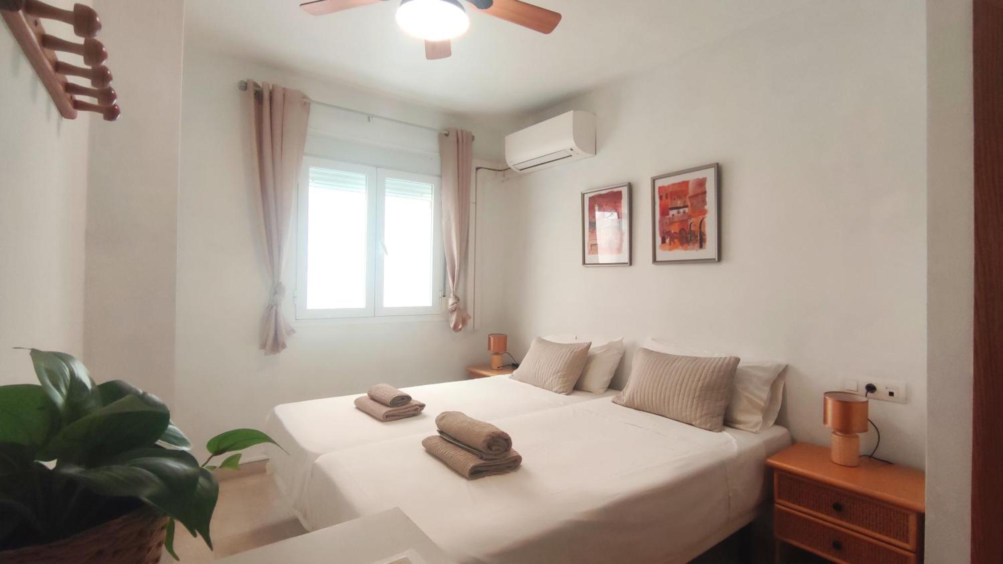 Apartamento Ventura - Cerca Del Centro De La Ciudad Málaga Dış mekan fotoğraf